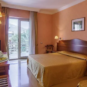 3* Отель Conchiglia D'oro